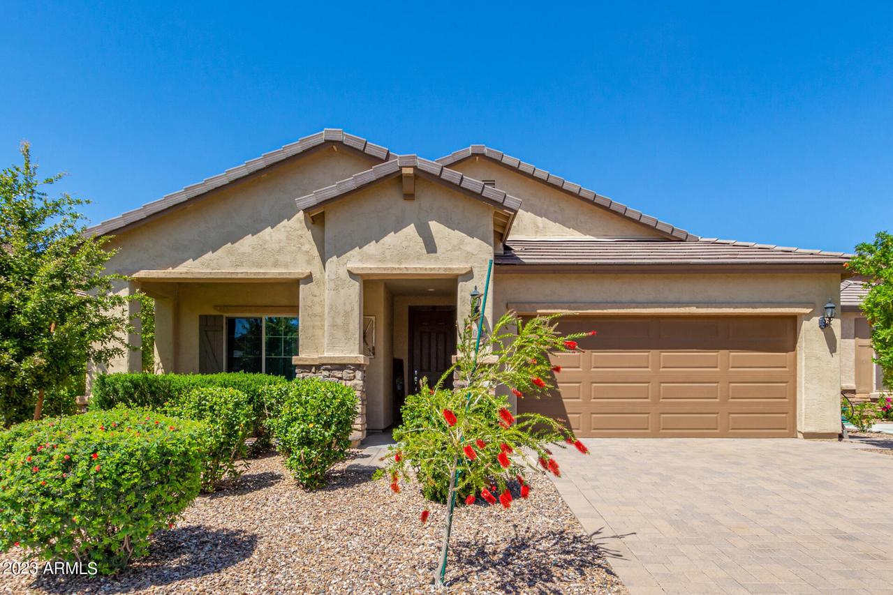 11012 E Tupelo Ave., Mesa, AZ 85212