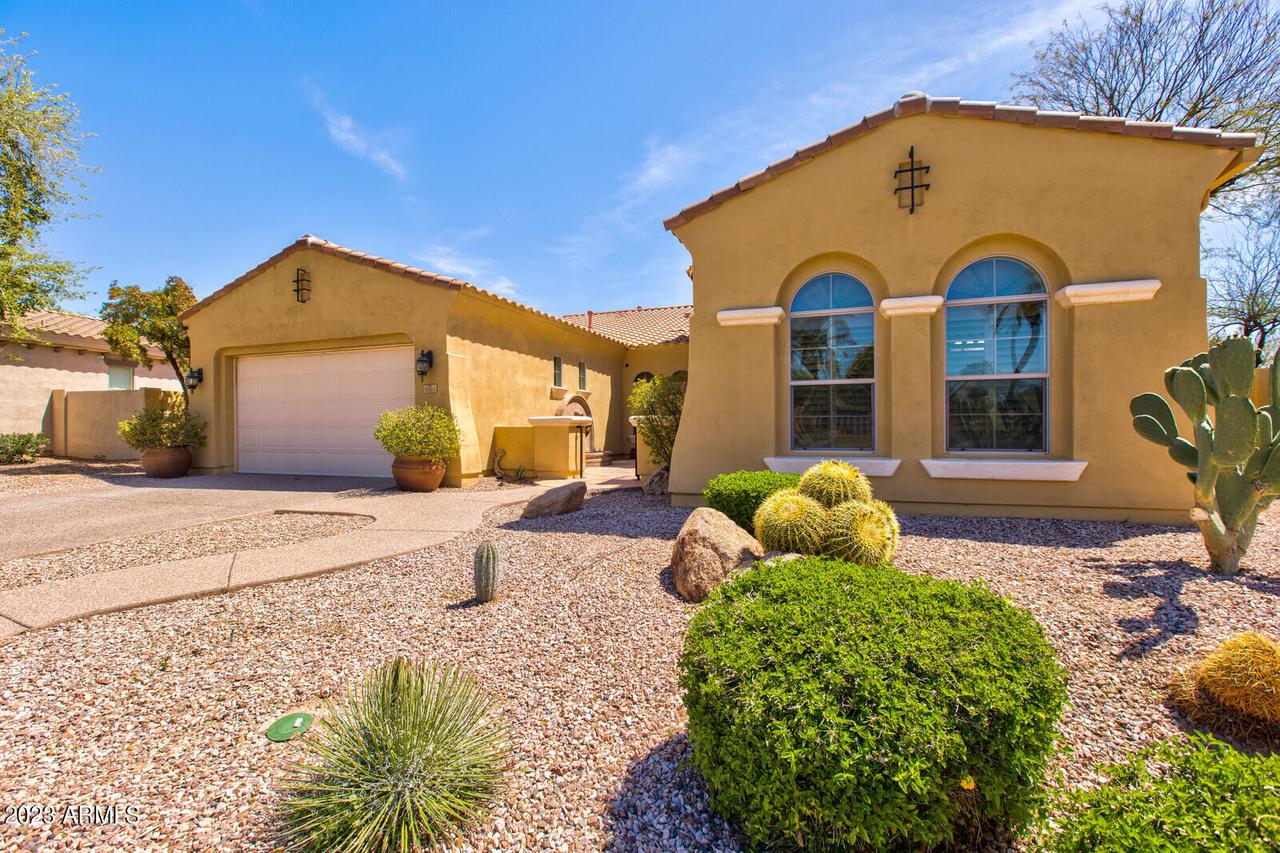 5083 S Pinnacle Pl., Chandler, AZ 85249