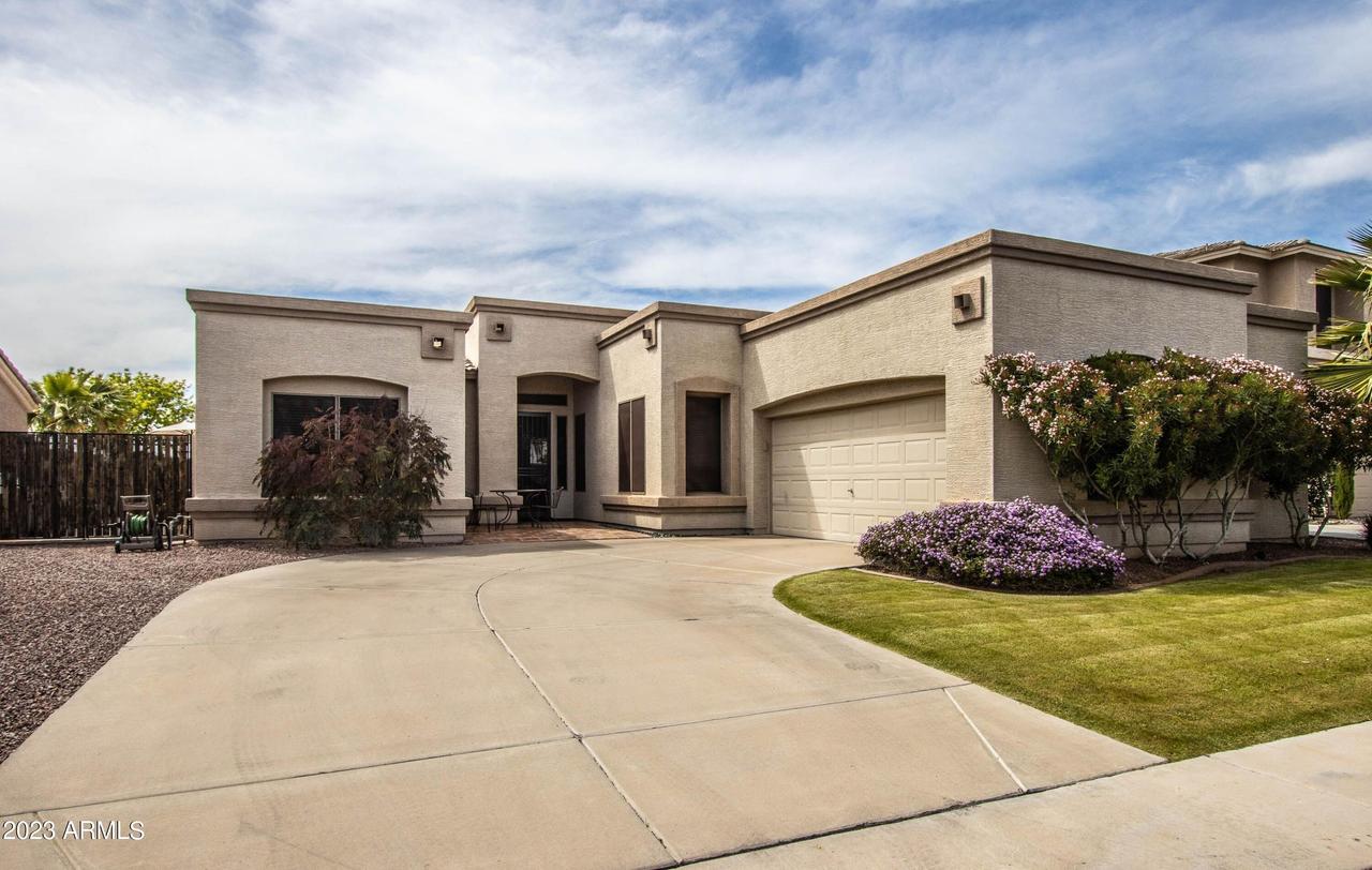 2320 S Sorrelle, Mesa, AZ 85209
