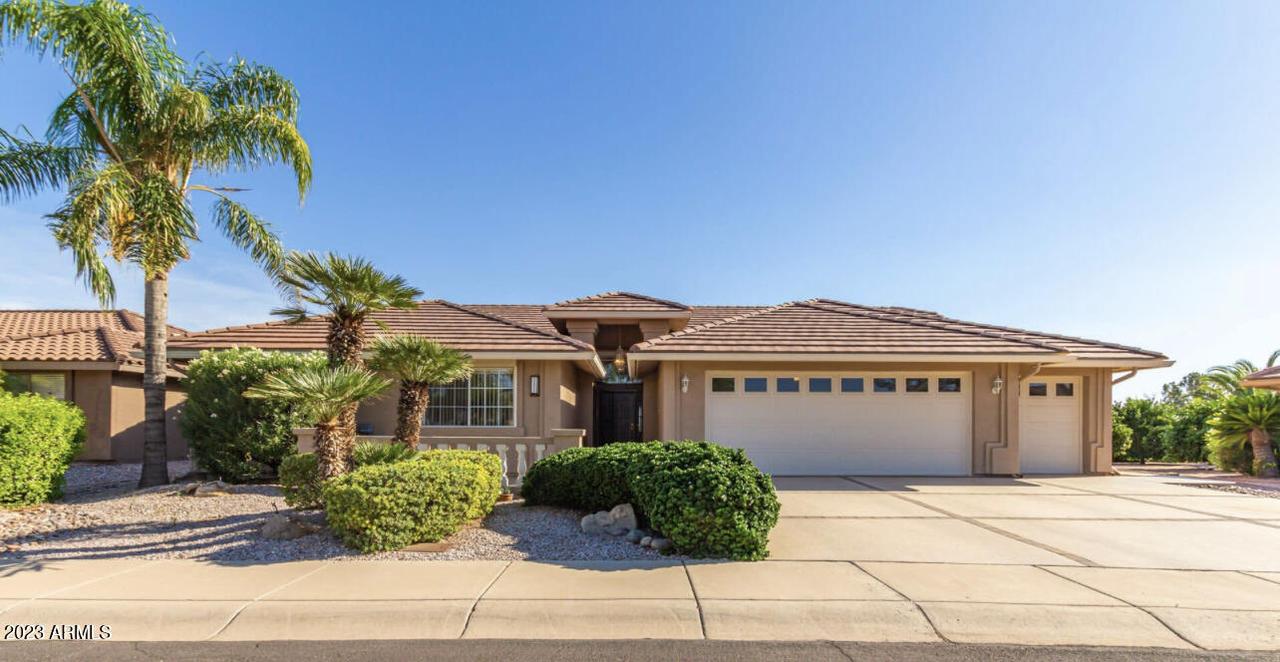 11211 E Laguna Azul Cir., Mesa, AZ 85209