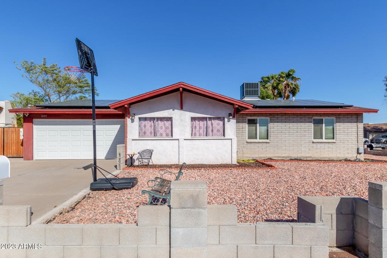 12215 N 48th Dr., Glendale, AZ 85304