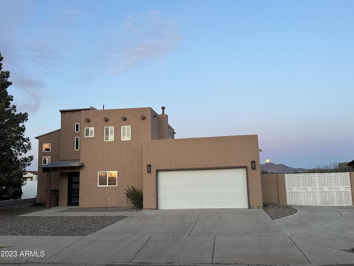 4107 N Santa Fe Ave., Douglas, AZ 85607