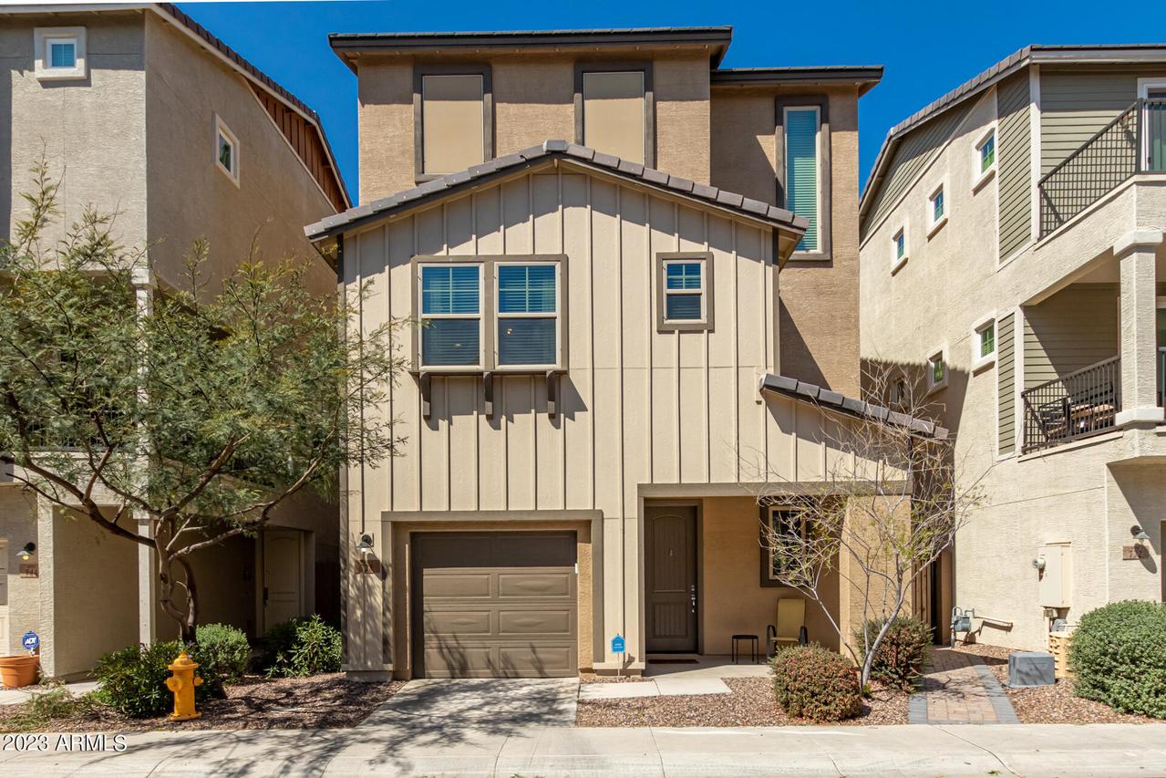 738 W Flintlock Way, Chandler, AZ 85286