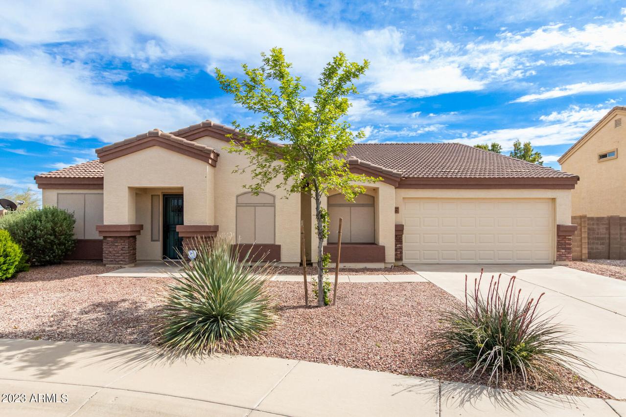525 E Black Diamond Dr., Casa Grande, AZ 85222