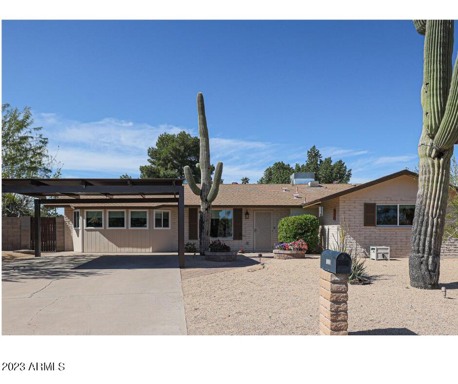 12216 N 29th St., Phoenix, AZ 85032