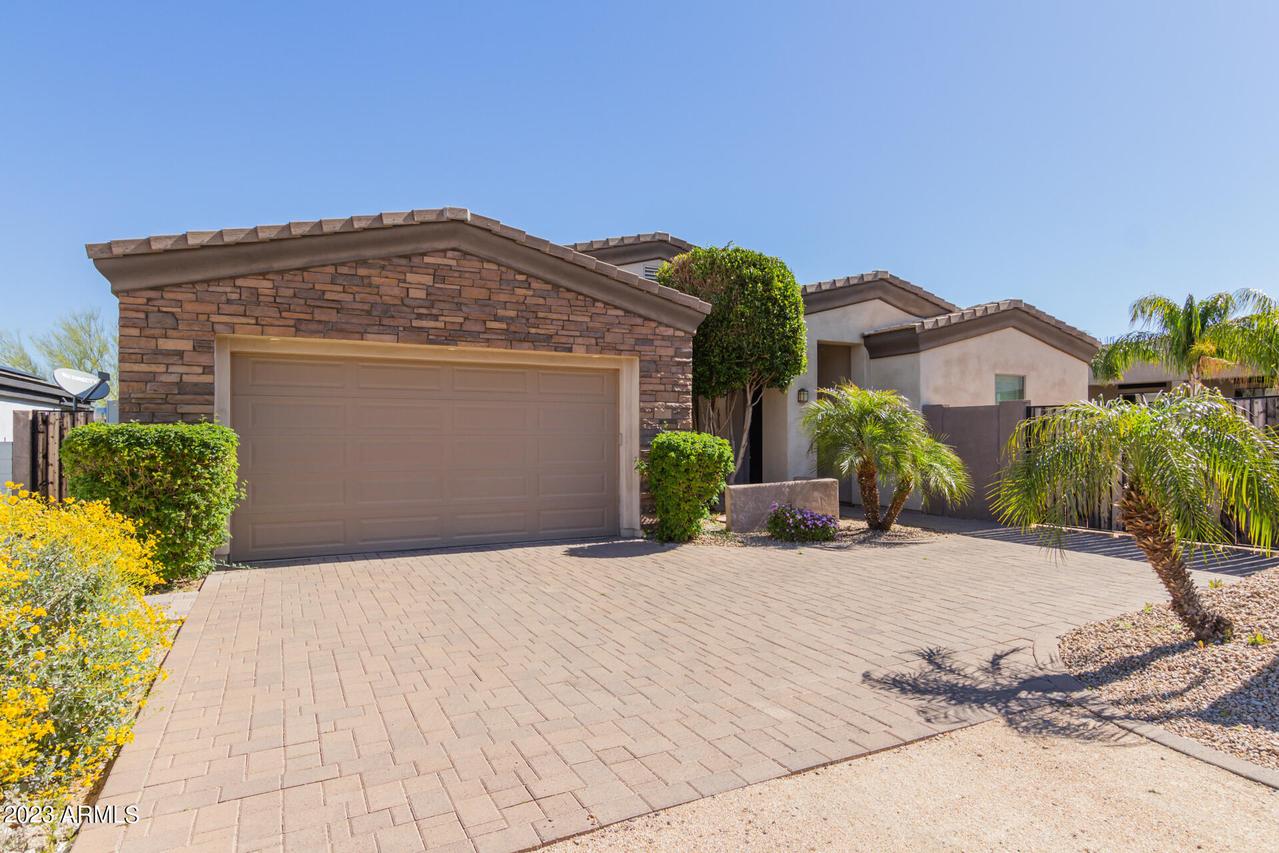 1816 E Marco Polo Rd., Phoenix, AZ 85024