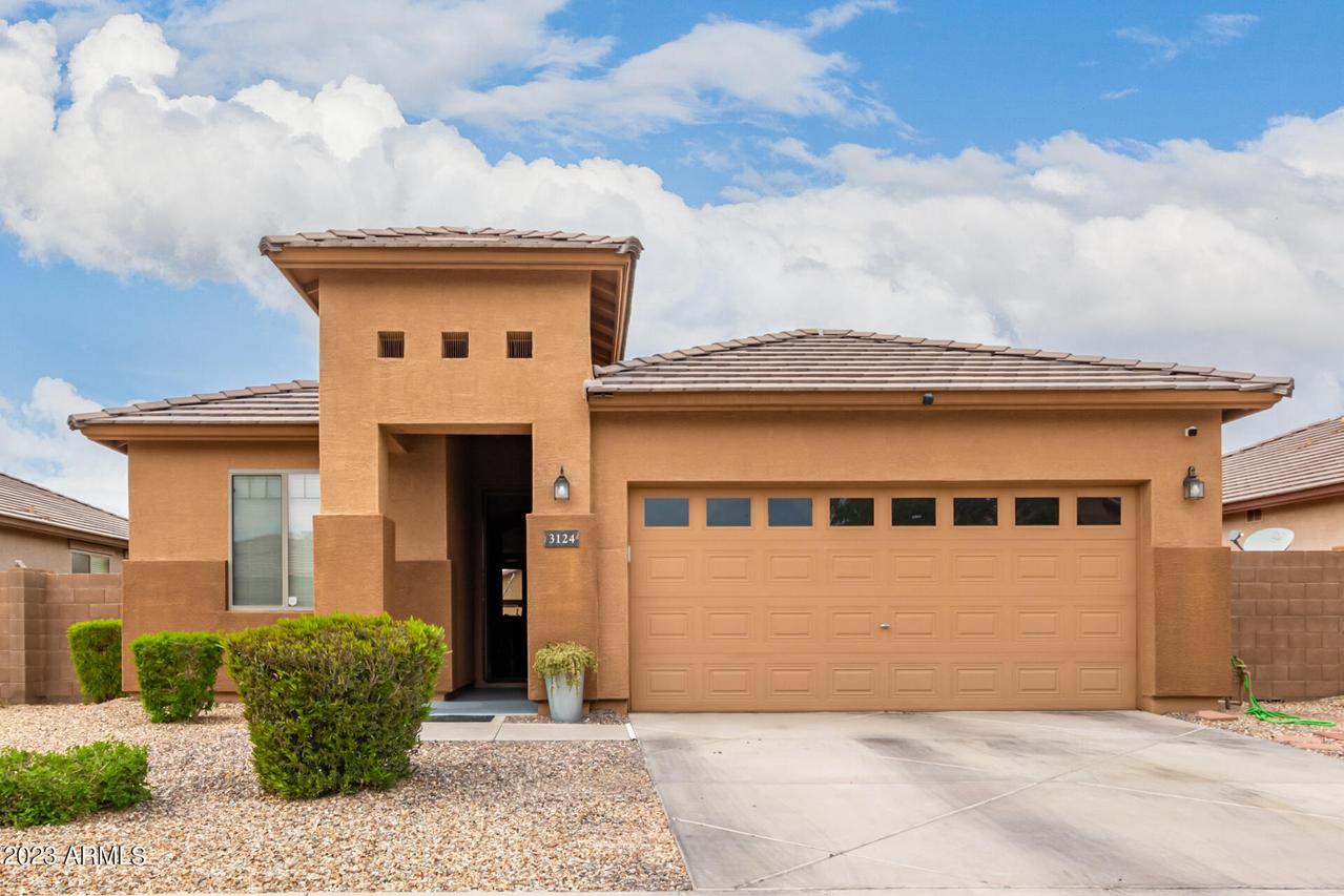 3124 S 87th Dr., Tolleson, AZ 85353