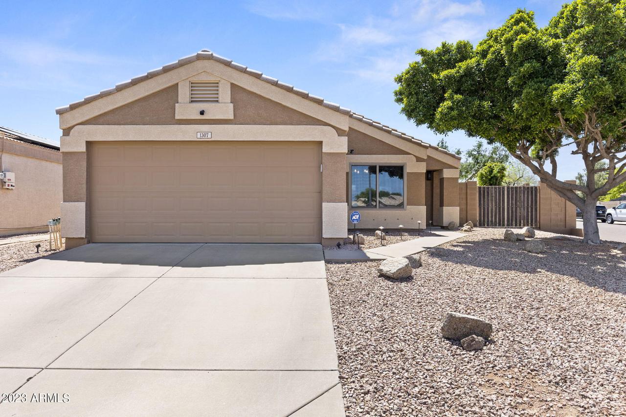 1307 W Diamond Ave., Apache Junction, AZ 85120