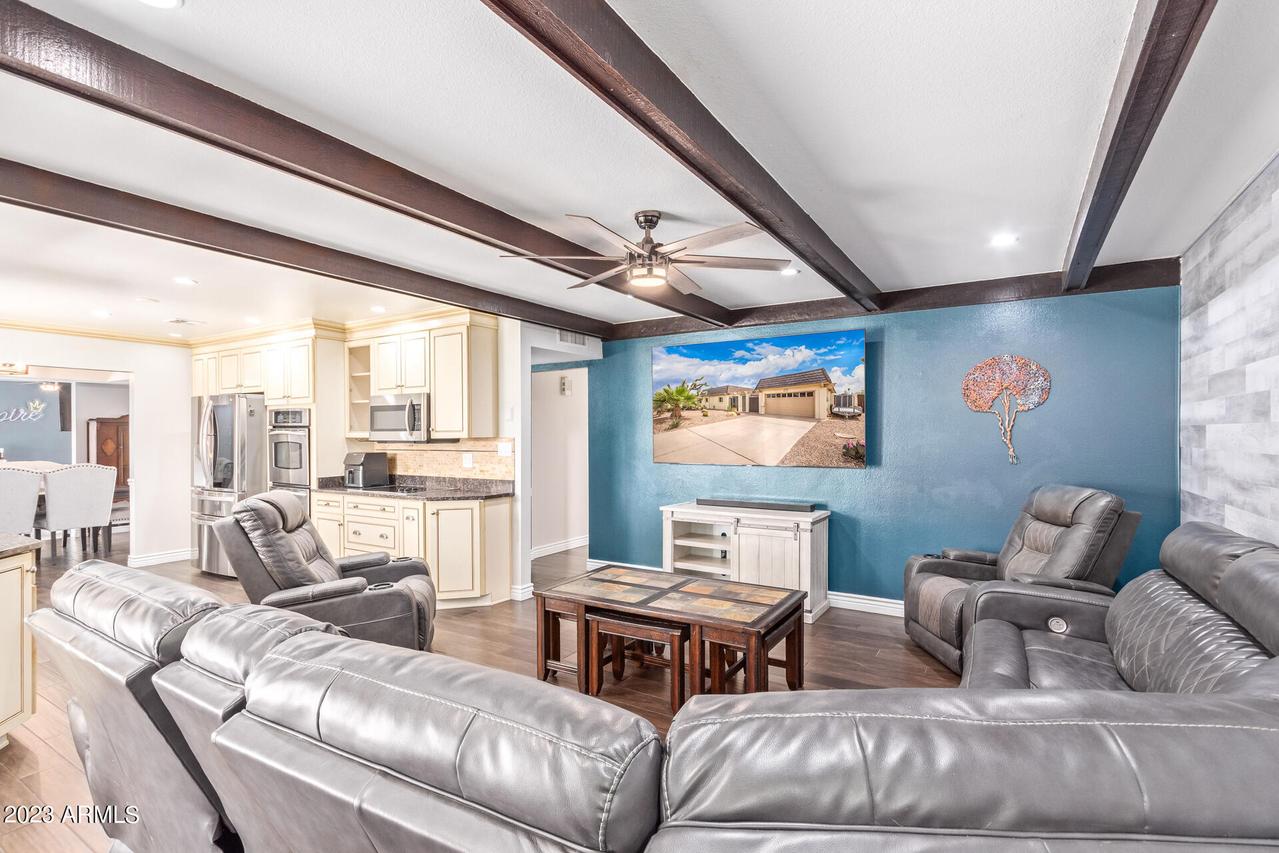 3737 E Cholla St., Phoenix, AZ 85028