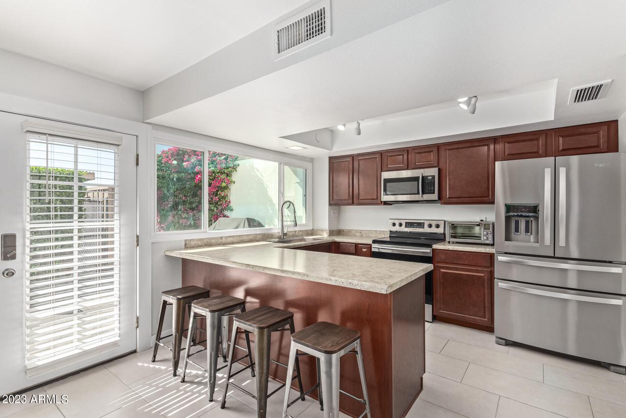 5048 N Granite Reef Rd., Scottsdale, AZ 85250