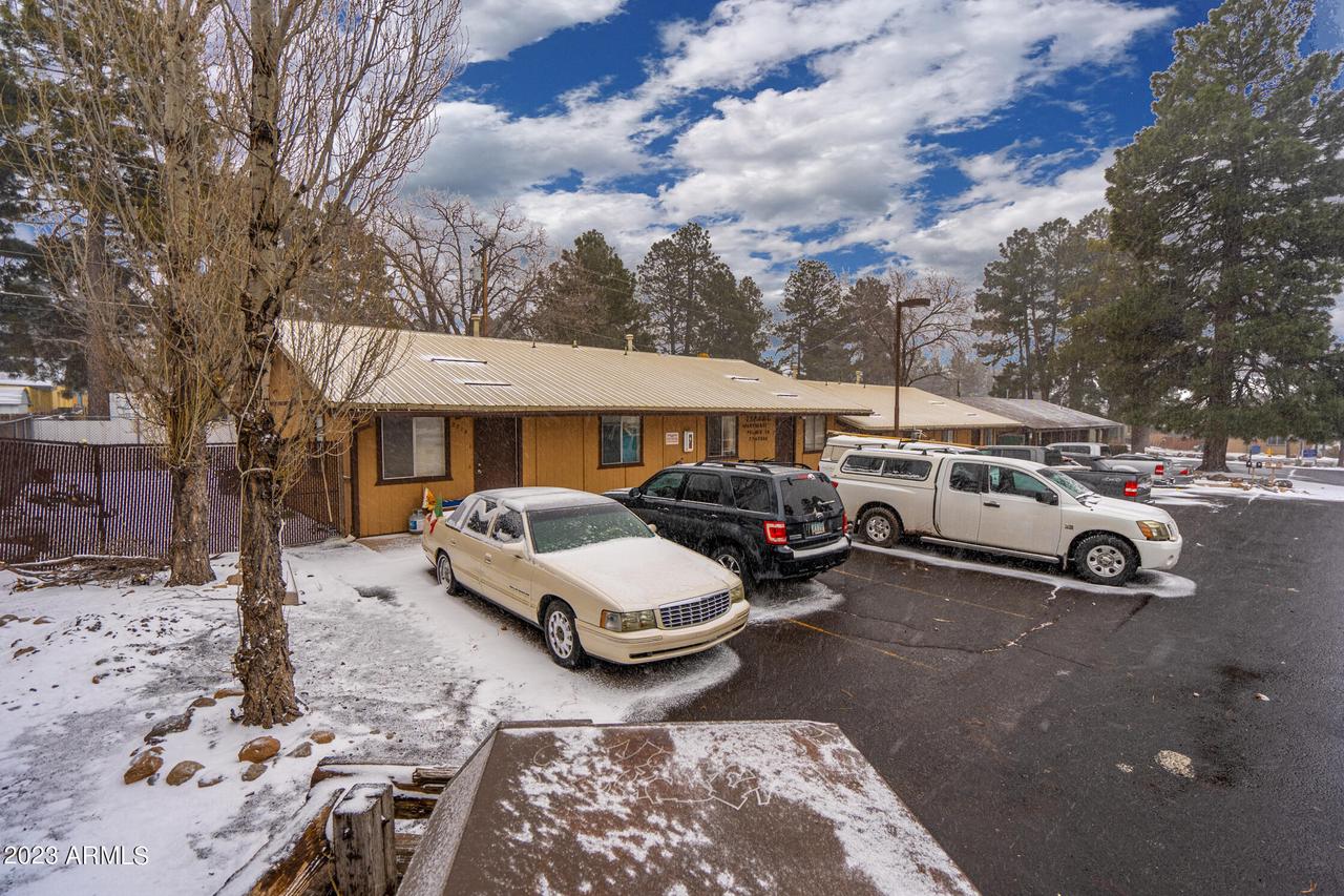 2714 N Izabel St., Flagstaff, AZ 86004