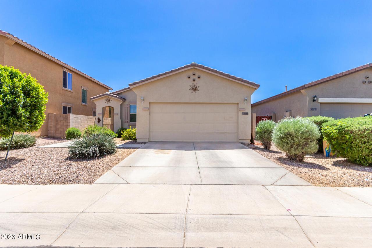42565 W Santa Fe St., Maricopa, AZ 85138