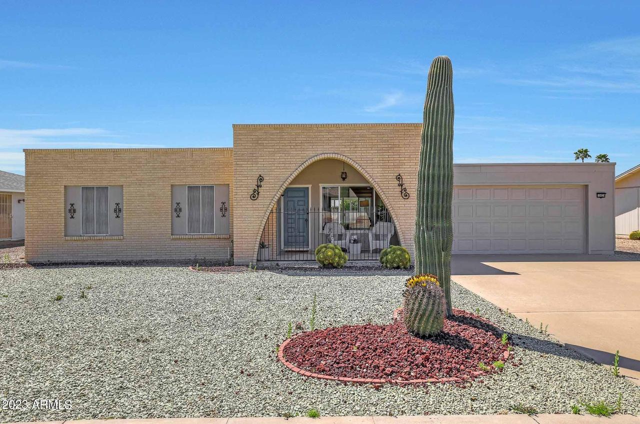 10829 W Amber Tr., Sun City, AZ 85351