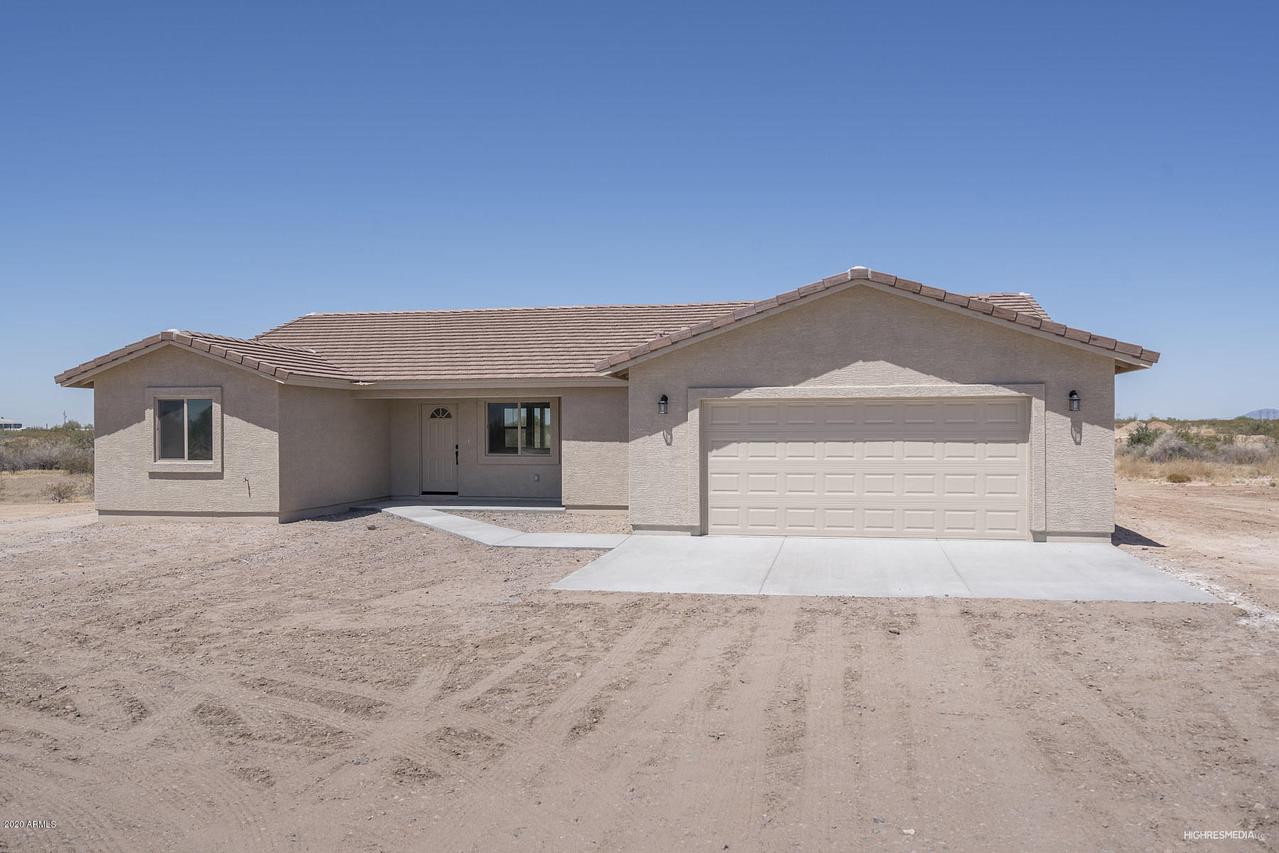 22918 W White Pine Dr., Wittmann, AZ 85361