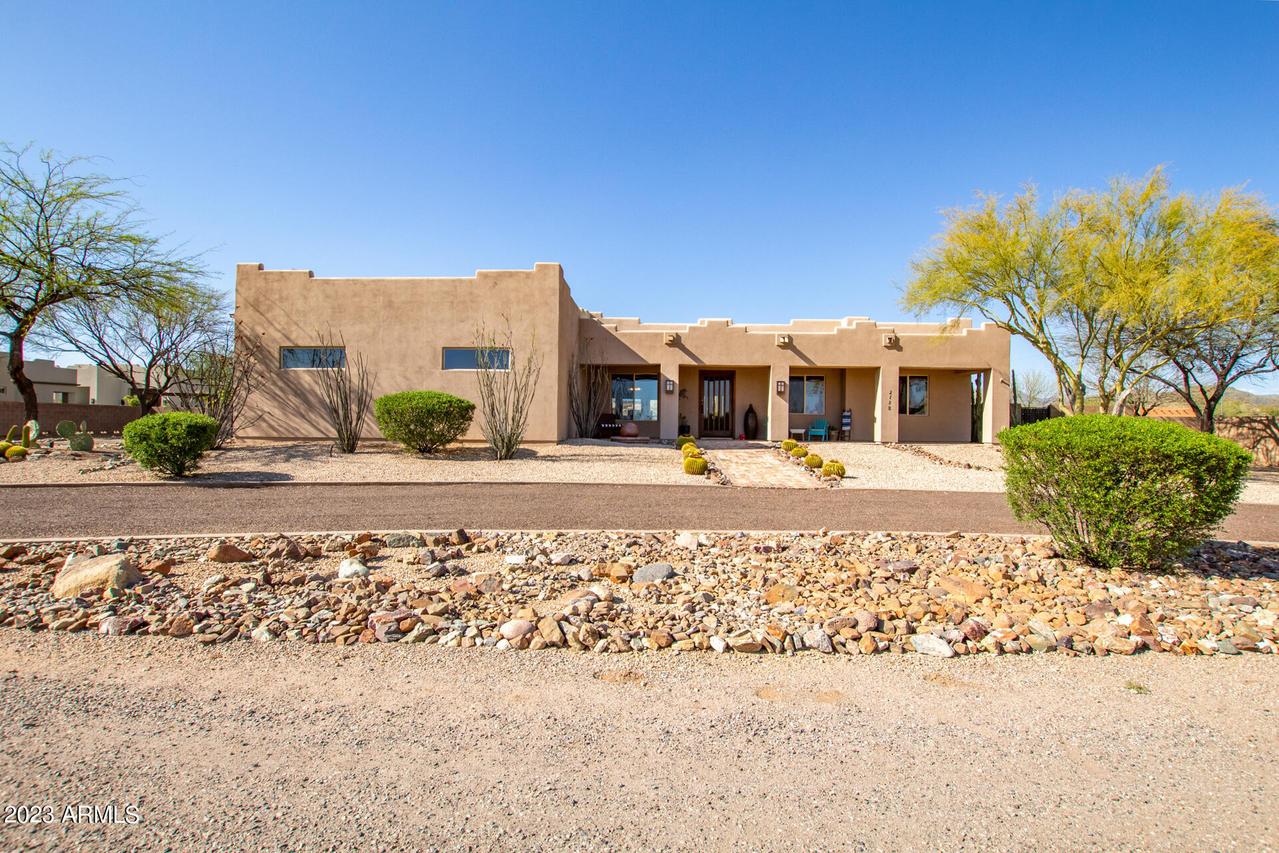 2138 E Primrose Path, Phoenix, AZ 85086