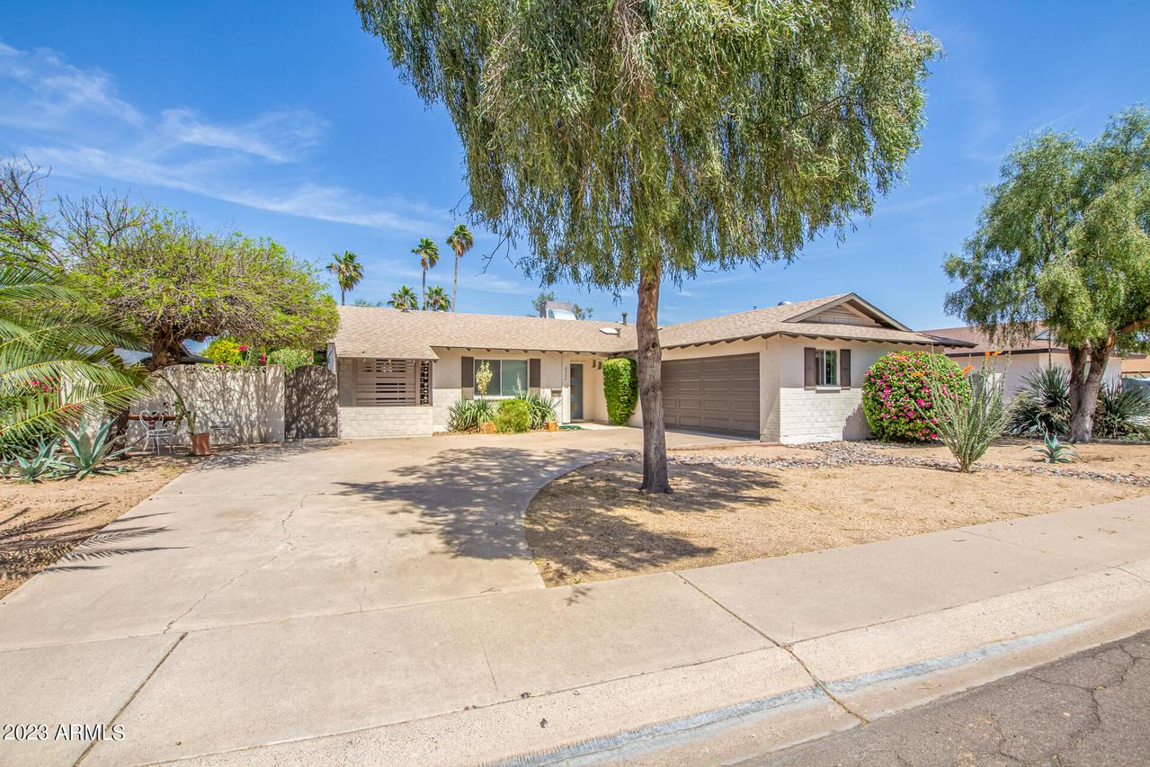 8502 E Orange Blossom Ln., Scottsdale, AZ 85250