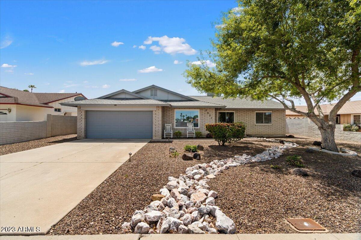 3031 W Acoma Dr., Phoenix, AZ 85053