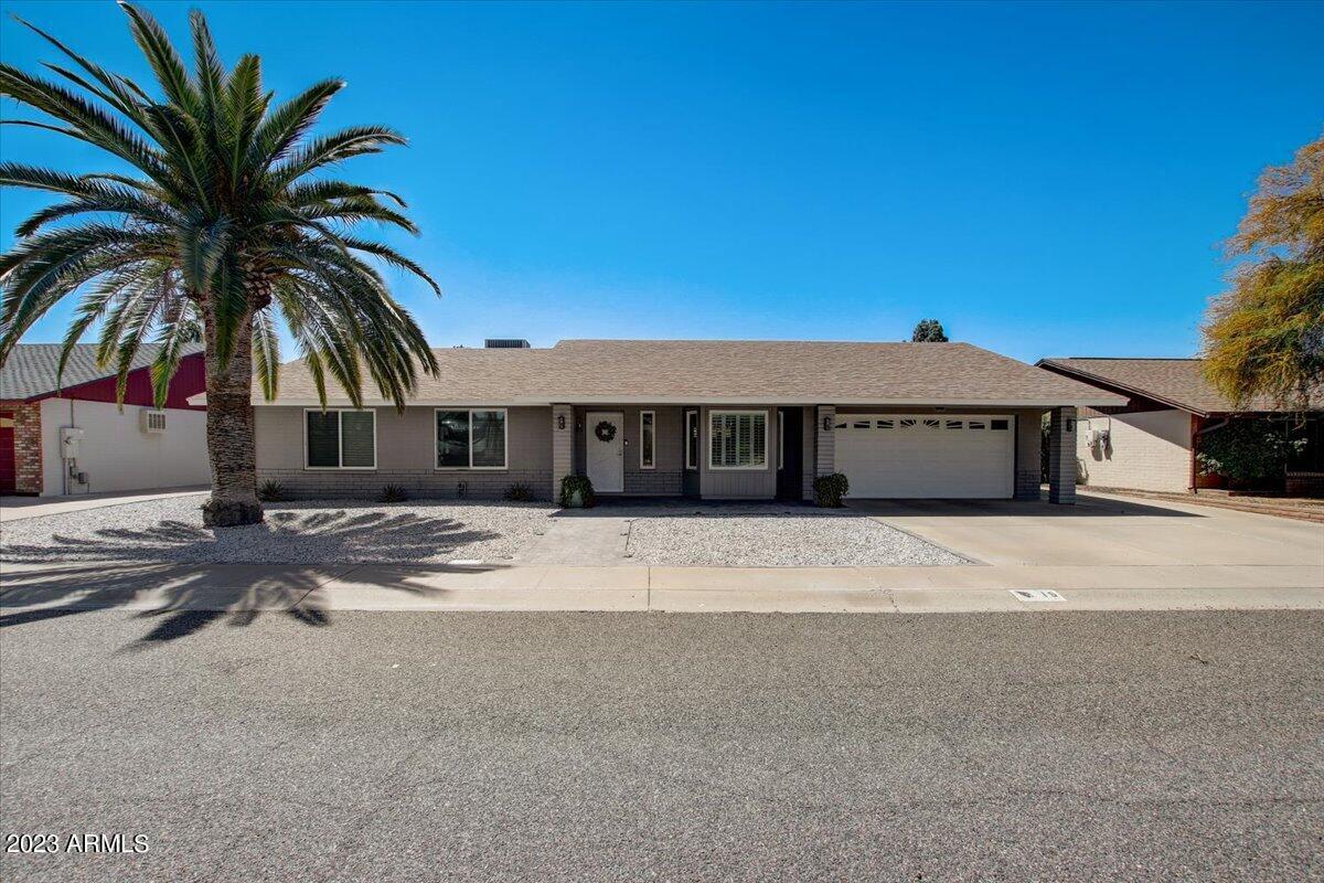 15 E Angela Dr., Phoenix, AZ 85022