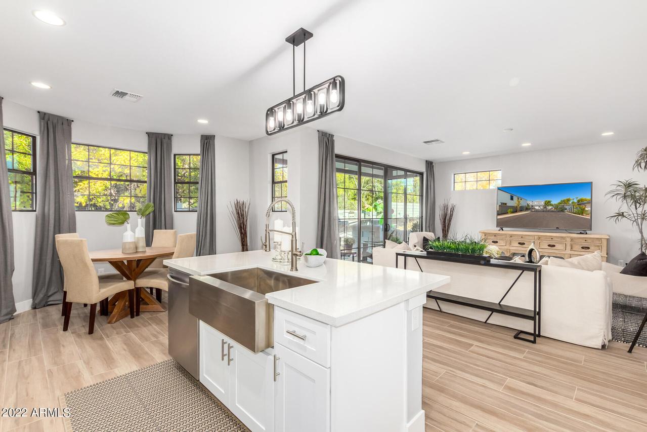 2604 N 27th St. #2, Phoenix, AZ 85008