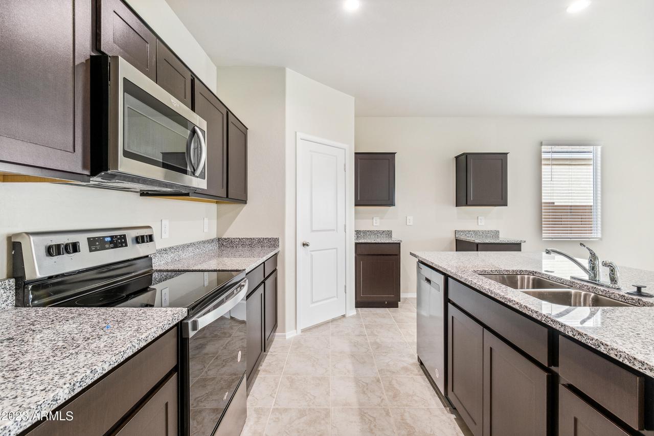 3367 W Sable Ave., Apache Junction, AZ 85120