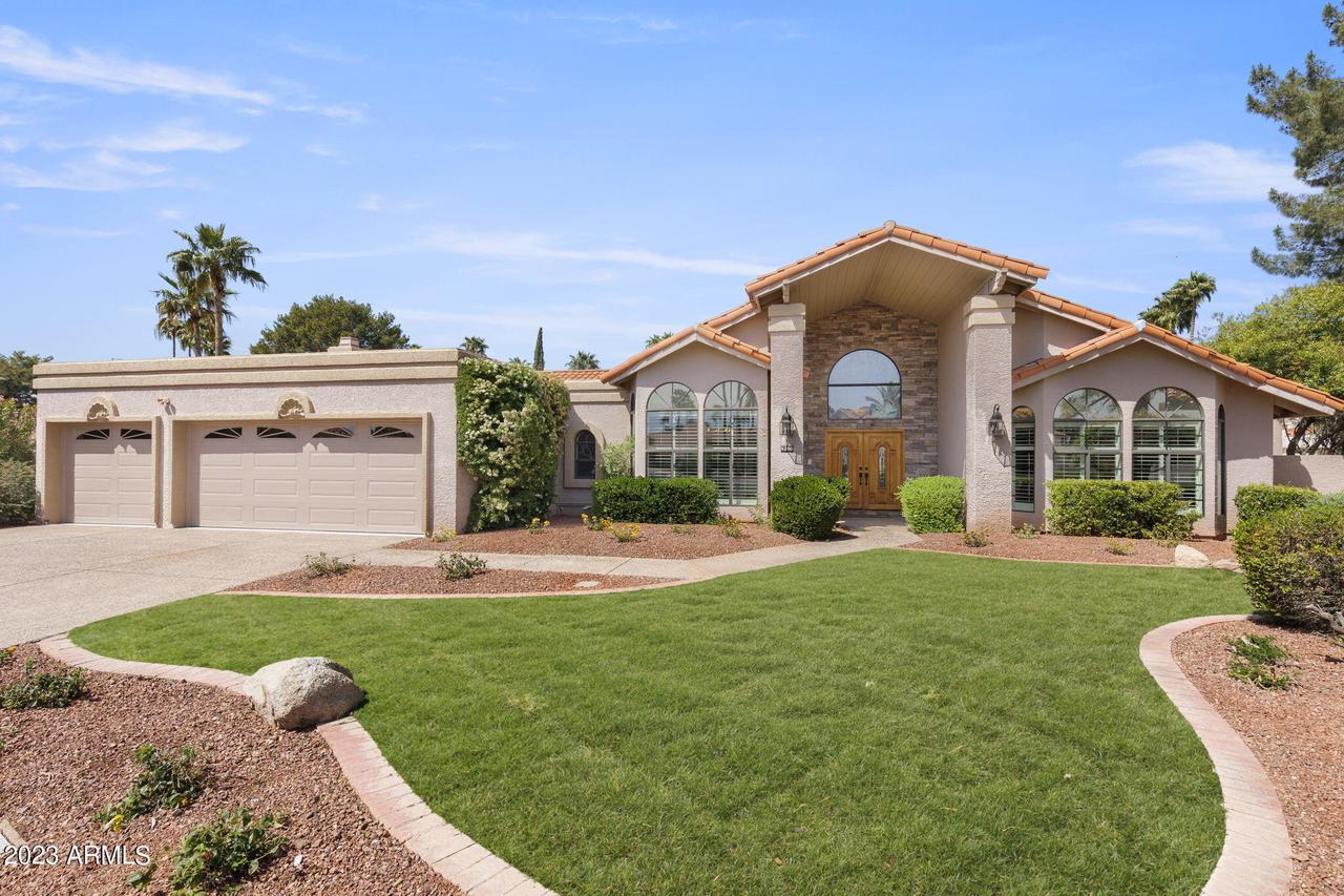 9290 N 99th Way, Scottsdale, AZ 85258