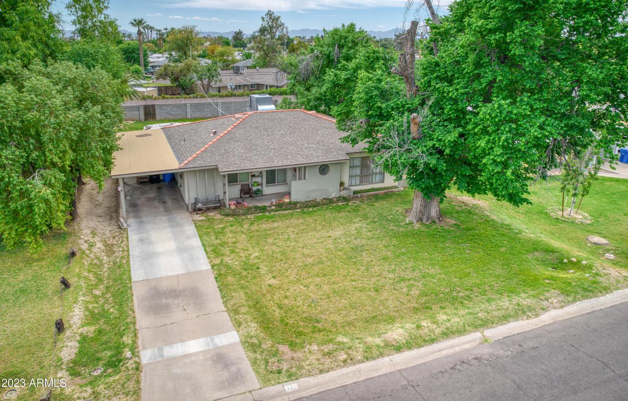 727 E State Ave., Phoenix, AZ 85020