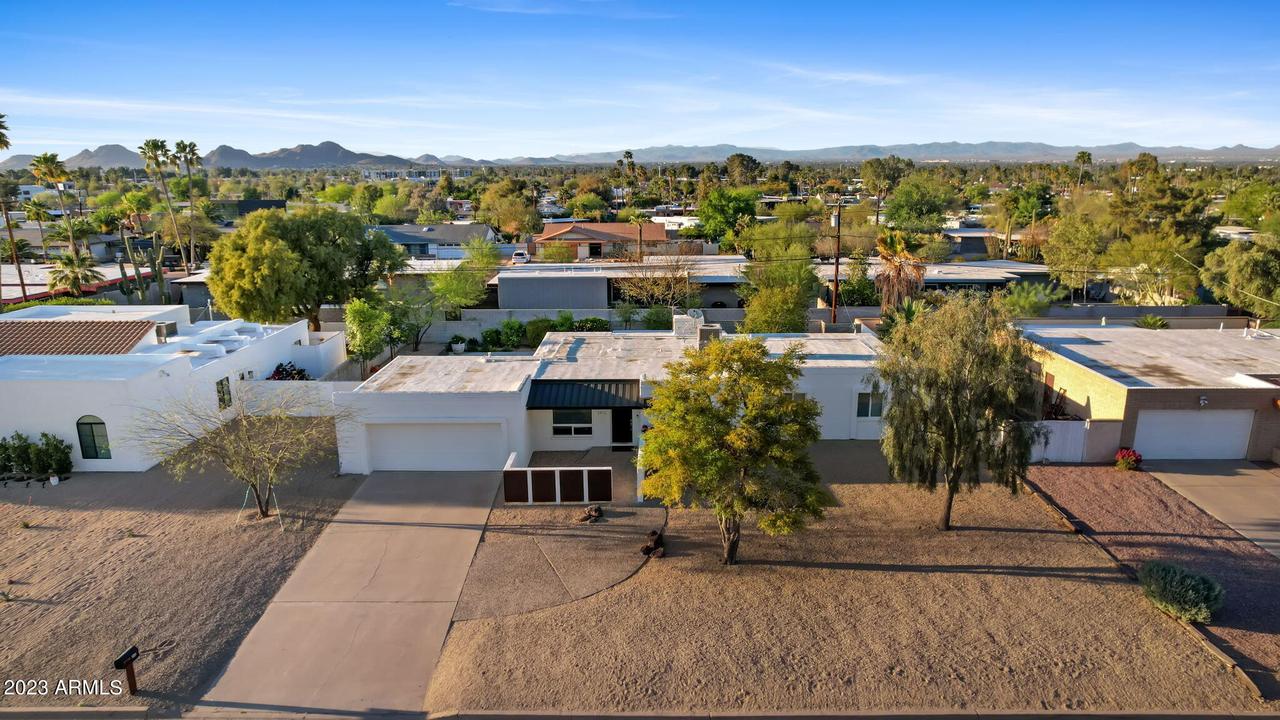3412 E Mountain View Rd., Phoenix, AZ 85028