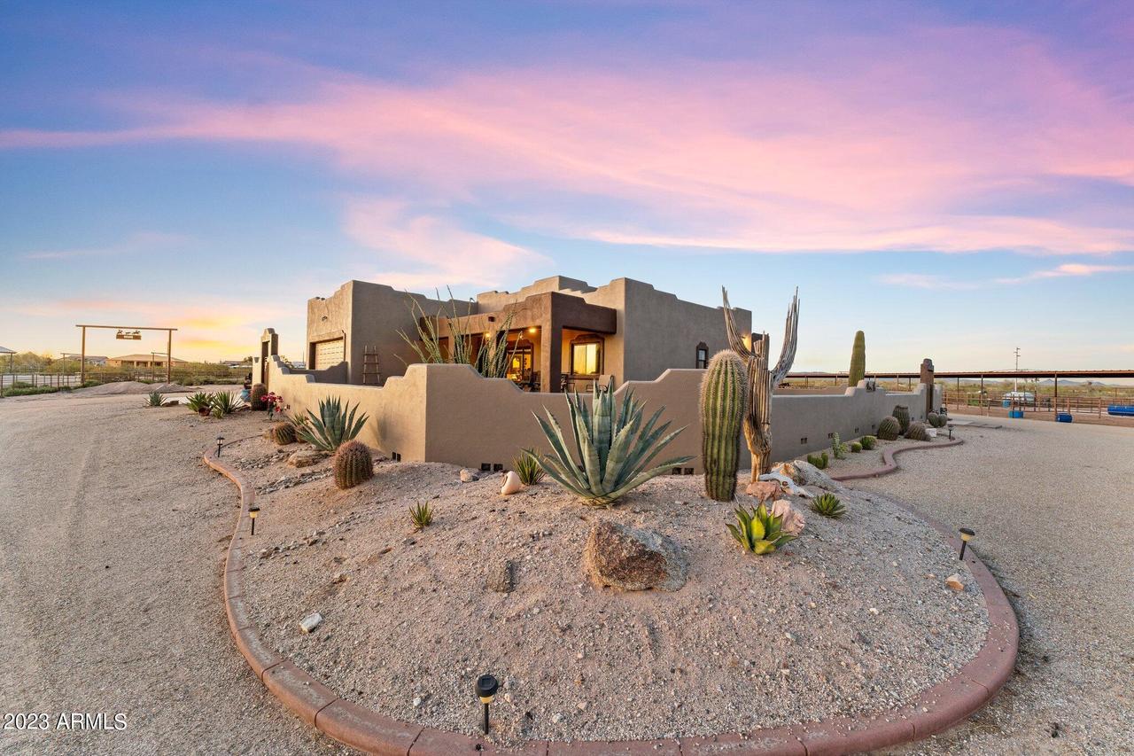 21128 W Restin Rd., Wittmann, AZ 85361
