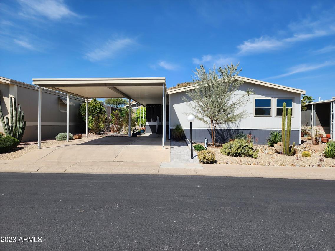2233 E Behrend Dr. #242, Phoenix, AZ 85024