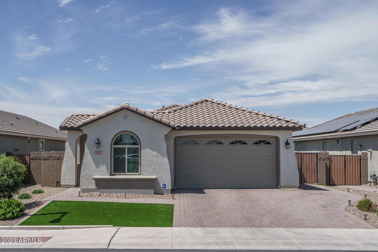 694 N 152nd Ave., Goodyear, AZ 85338