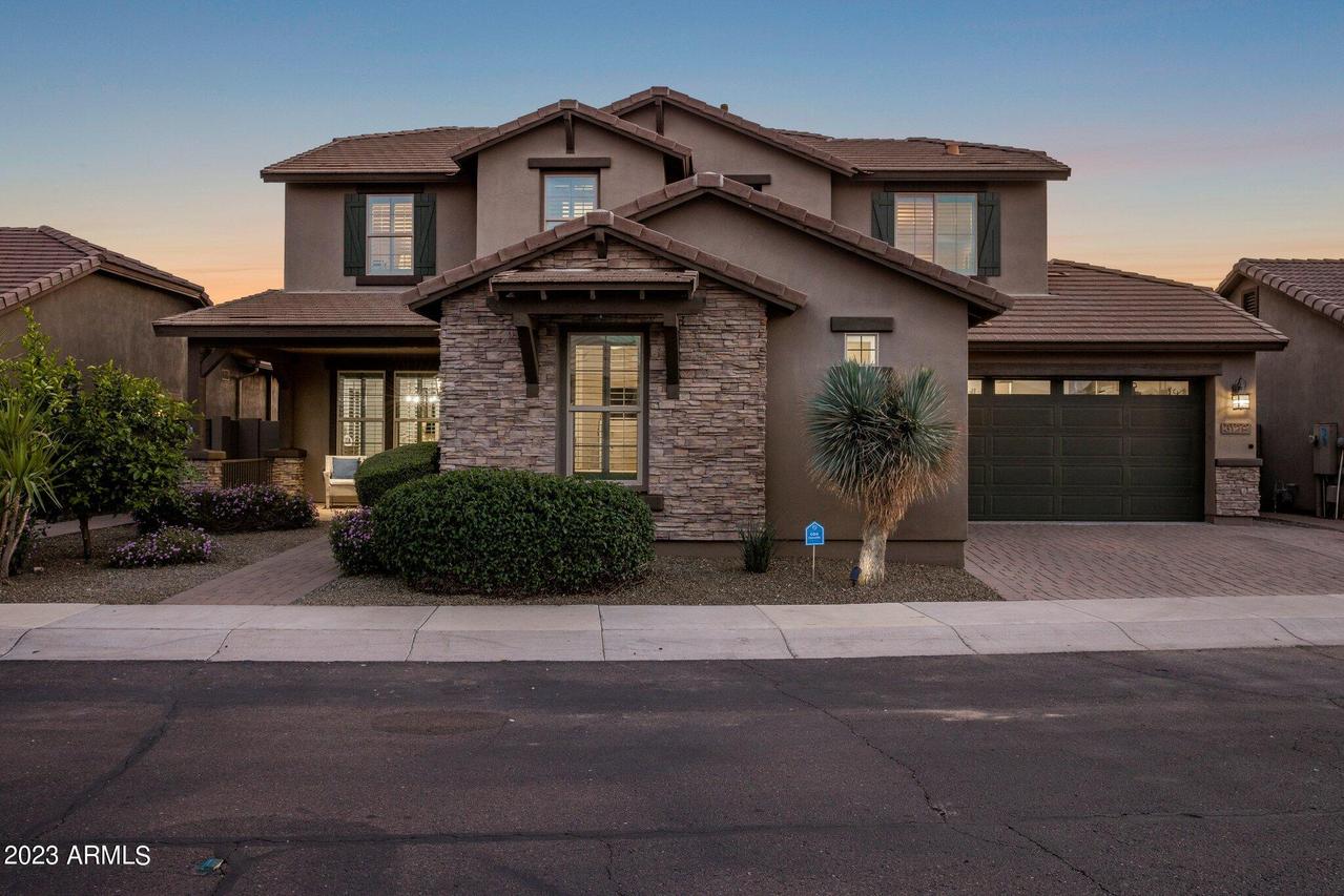 3129 E Half Hitch Pl., Phoenix, AZ 85050