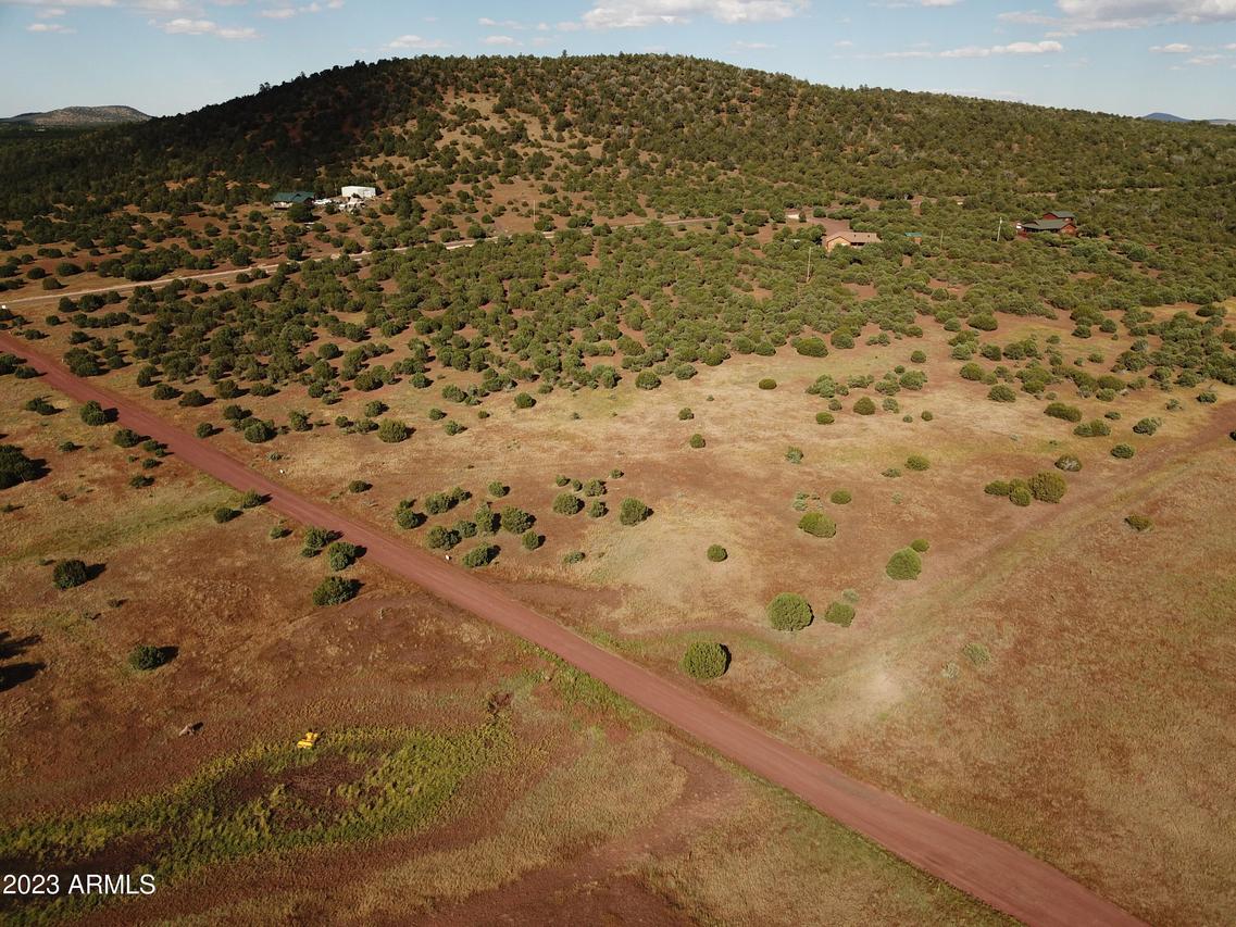 APN 106-22-028r (2.29 Acres) #-, Vernon, AZ 85940