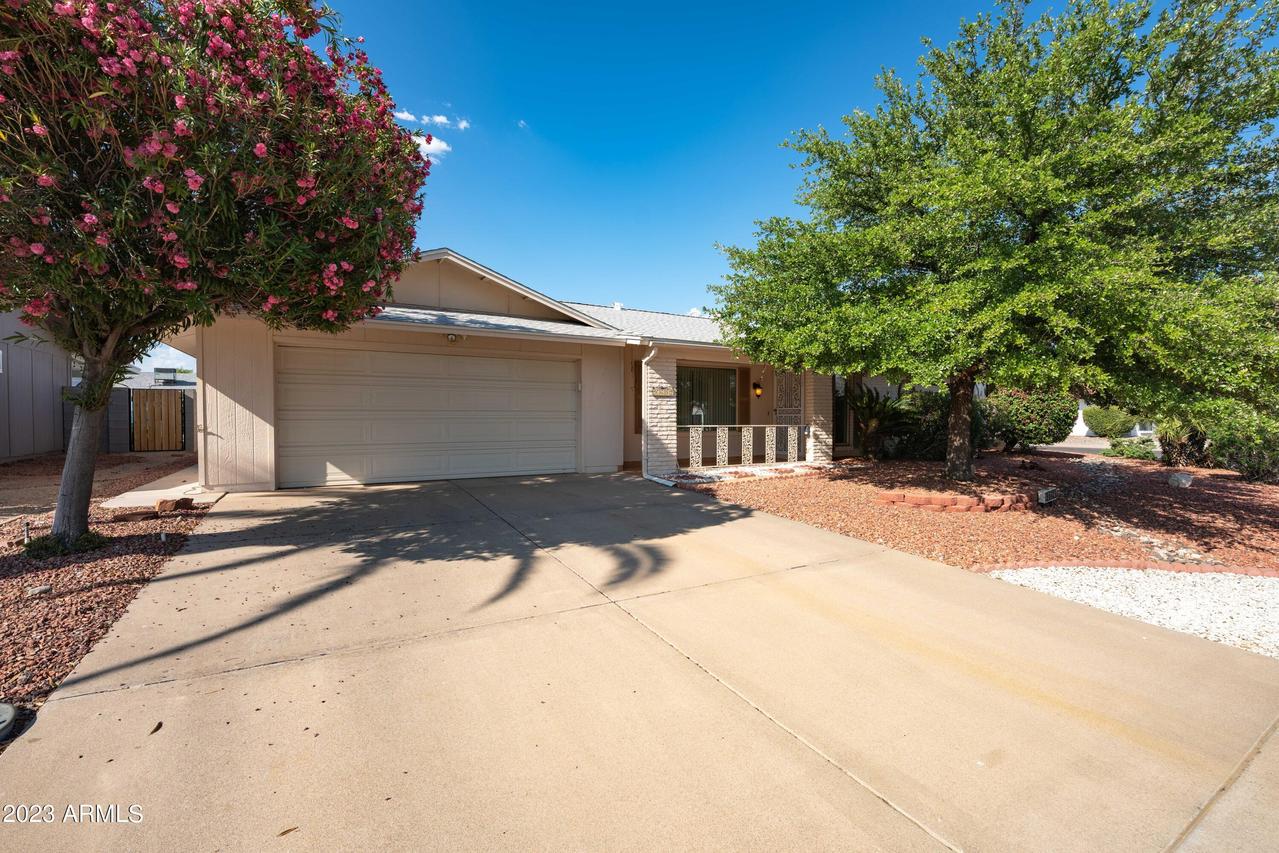 9602 W Country Club Dr., Sun City, AZ 85373