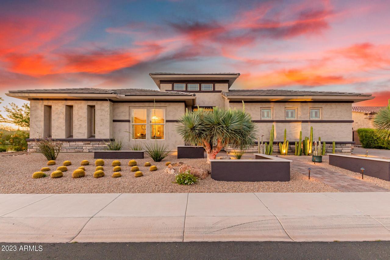 3702 E Fountain St., Mesa, AZ 85205