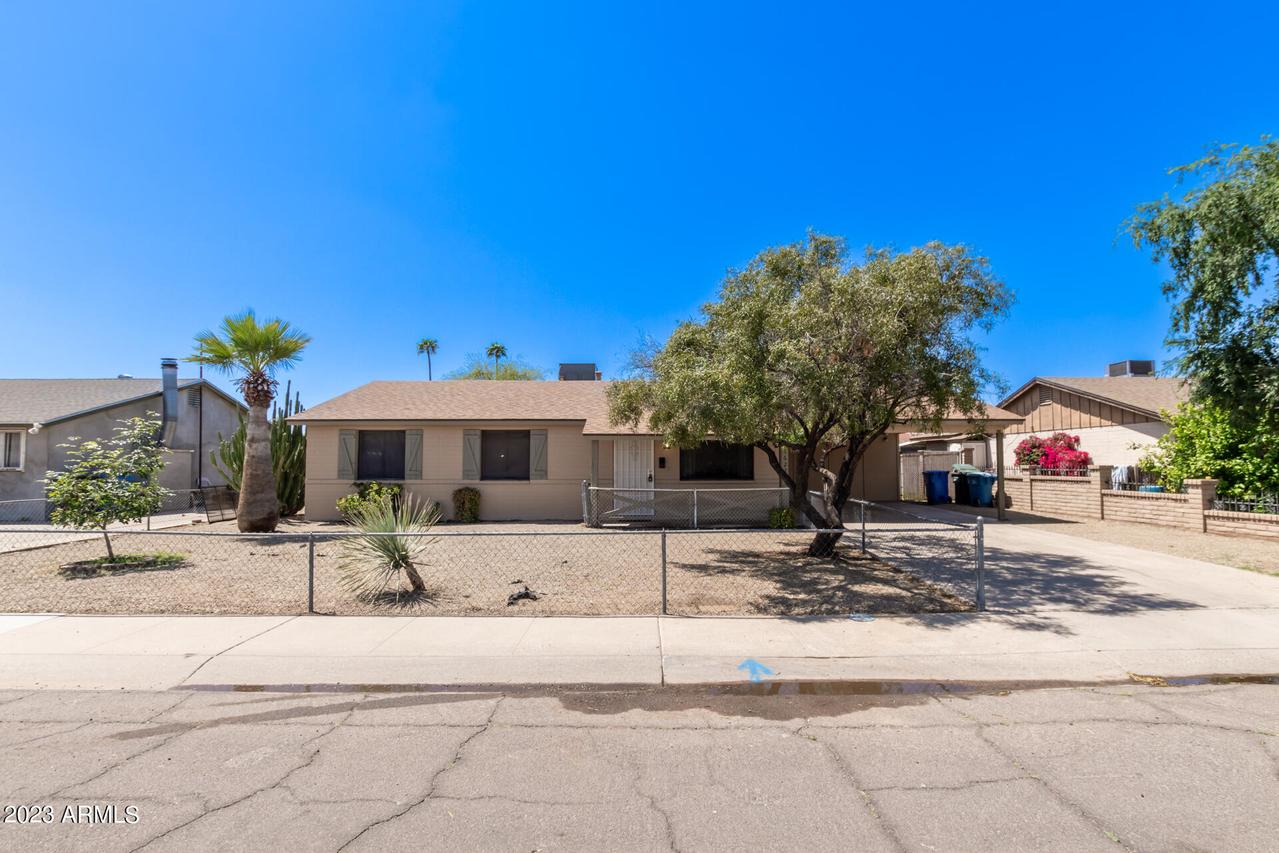 1622 N 56th Ave., Phoenix, AZ 85035