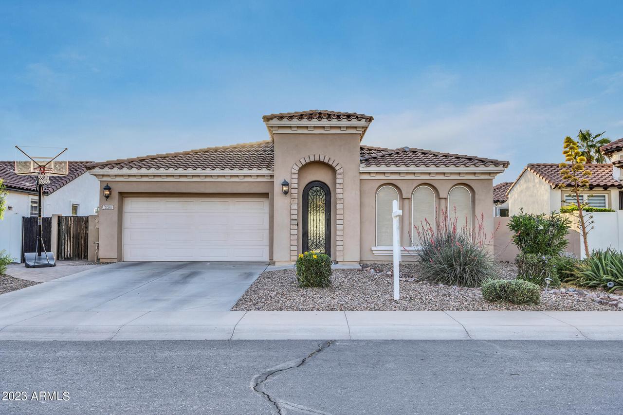 3298 S Ashley Dr., Chandler, AZ 85286