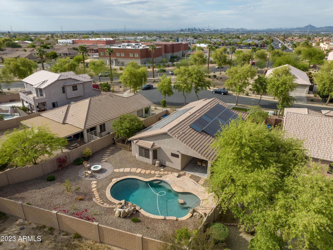 1613 E Beautiful Ln., Phoenix, AZ 85042