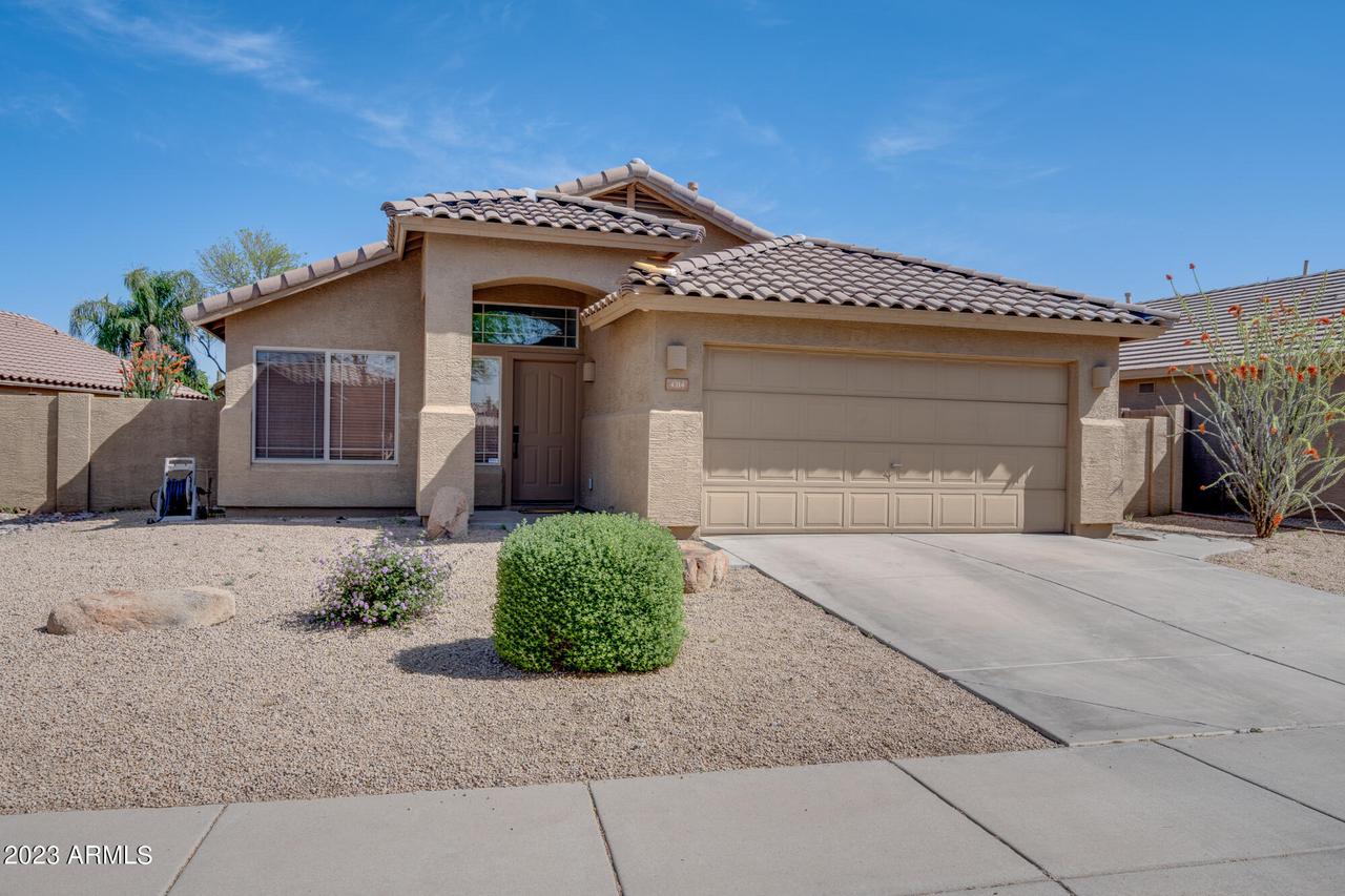 4314 E Tether Tr., Phoenix, AZ 85050