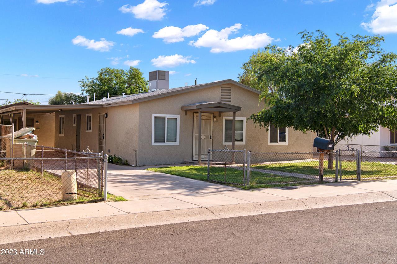 5313 W Gardenia Ave., Glendale, AZ 85301