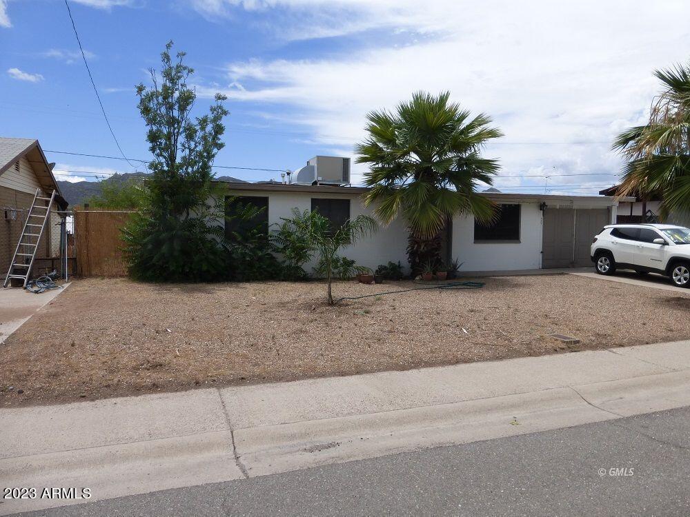 427 W Greenwich Rd., Kearny, AZ 85137