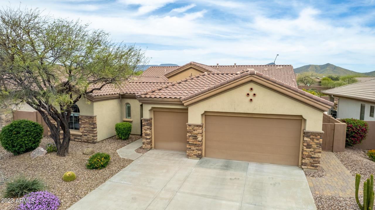 40809 N Lytham Ct., Phoenix, AZ 85086