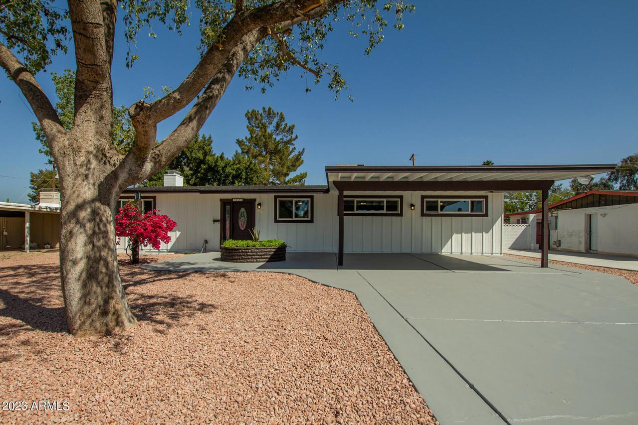 1026 E Alameda Dr., Tempe, AZ 85282