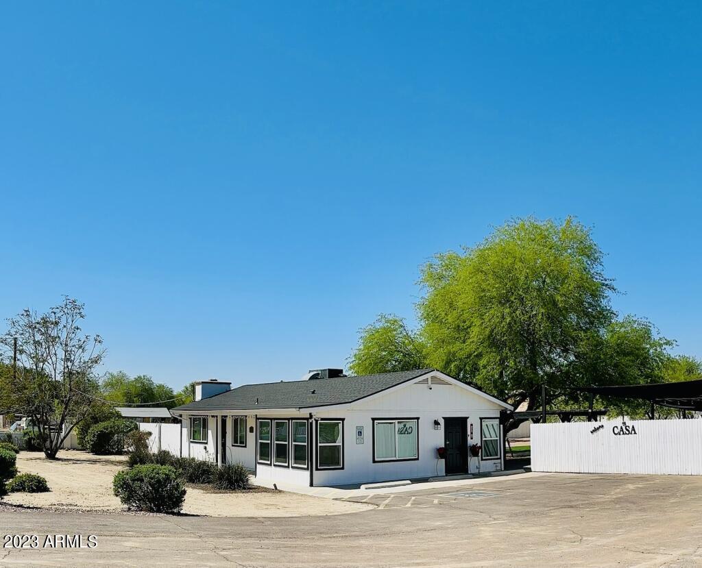 100 S Cooper Rd., Chandler, AZ 85225