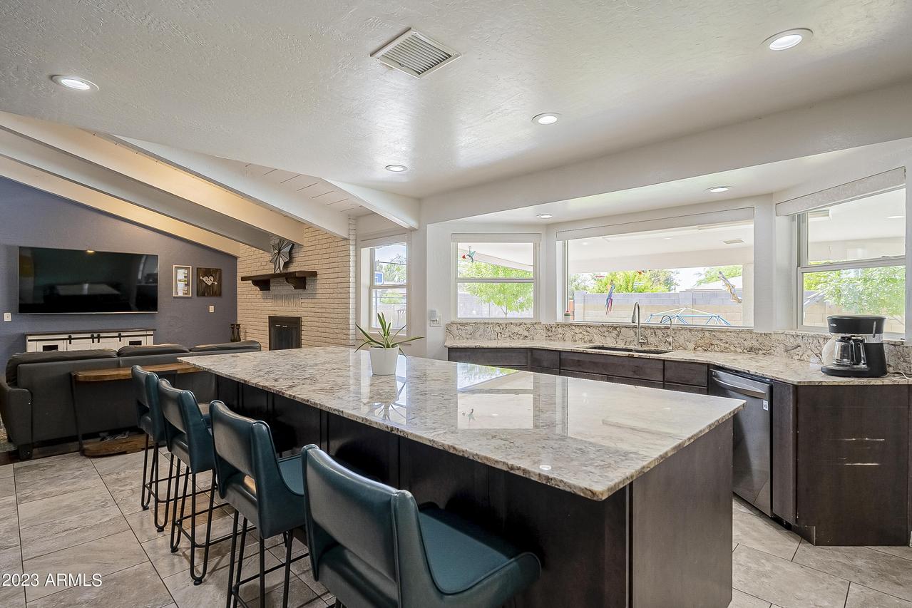2507 E Hale St., Mesa, AZ 85213