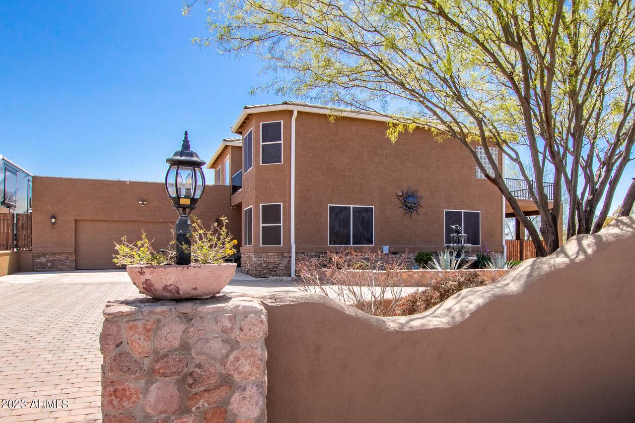 4589 E Superstition Blvd., Apache Junction, AZ 85219