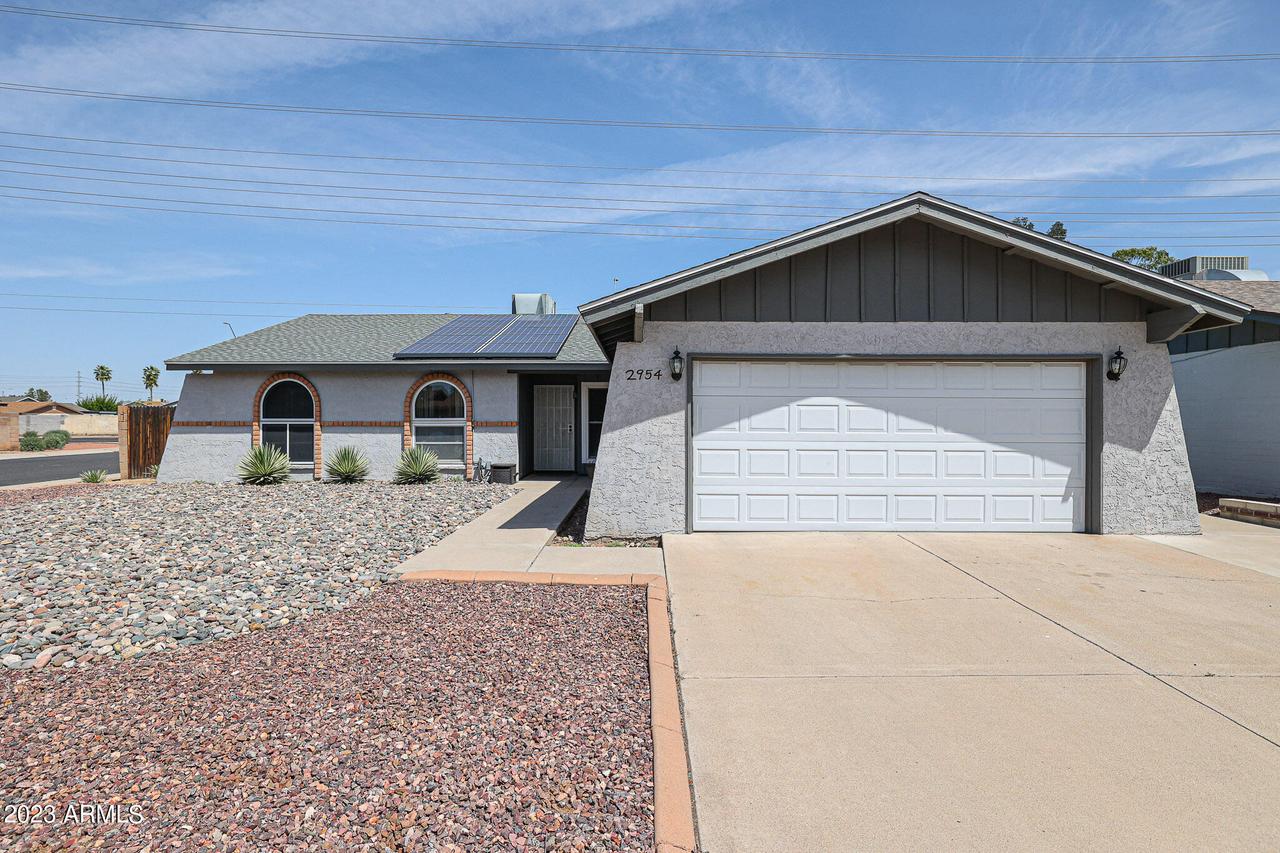 2954 W Villa Theresa Dr., Phoenix, AZ 85053