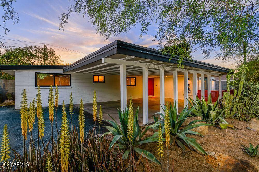 2642 N 58th Pl., Scottsdale, AZ 85257