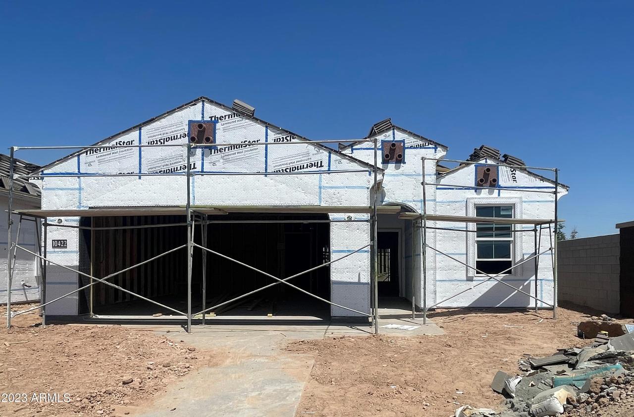 10422 W Pkwy Dr., Phoenix, AZ 85353