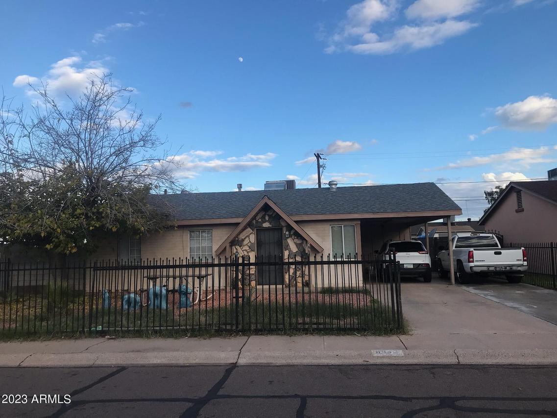 5843 N 64 Ave., Glendale, AZ 85301
