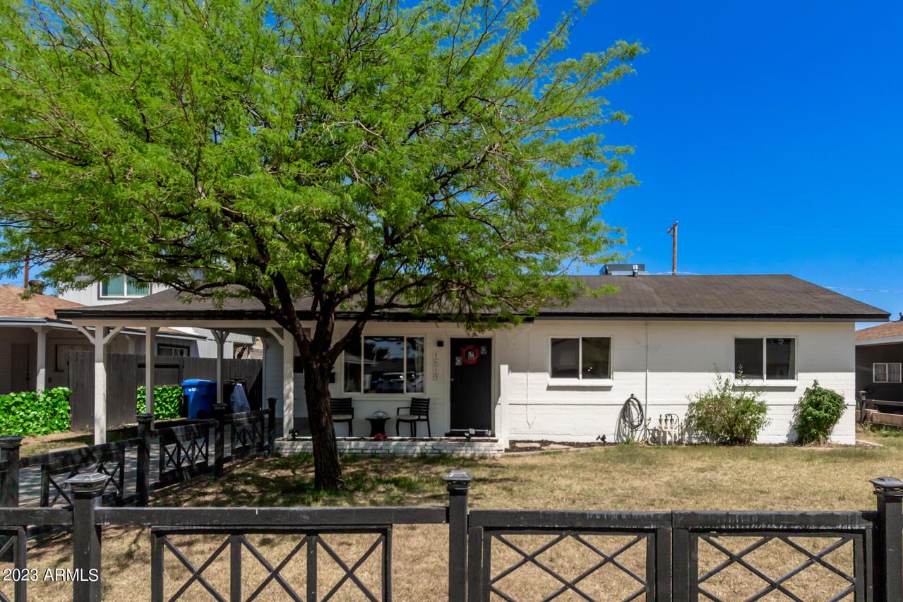 1819 N 45th St., Phoenix, AZ 85008